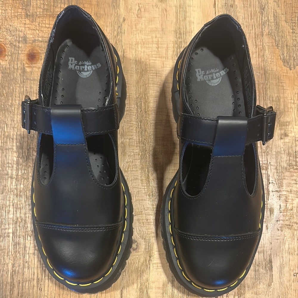 NWOT Dr. Martens Polley Mary Jane’s SZ 8